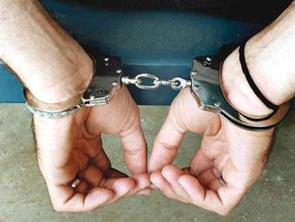 دستگیری مامور قلابی آب و برق در مرند