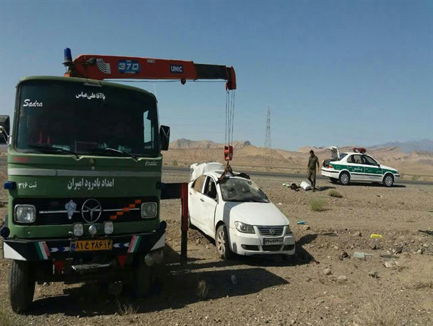 واژگونی لیفان در محور اردستان - بادرود یک کشته و 4 مصدوم برجای گذاشت