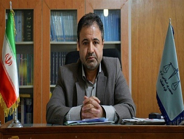 خوش‌نشین‌ها خود را با هنجارهای دینی و فرهنگ منطقه وفق دهند