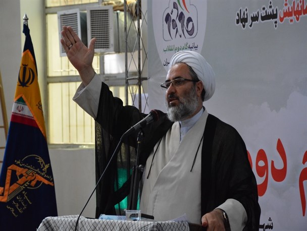 منشور گام دوم انقلاب تراز انقلابی‌گری در جامعه باشد/ مسئولان وظیفه خود برای روشنگری در خصوص محورهای انقلابی‌گری را انجام دهند