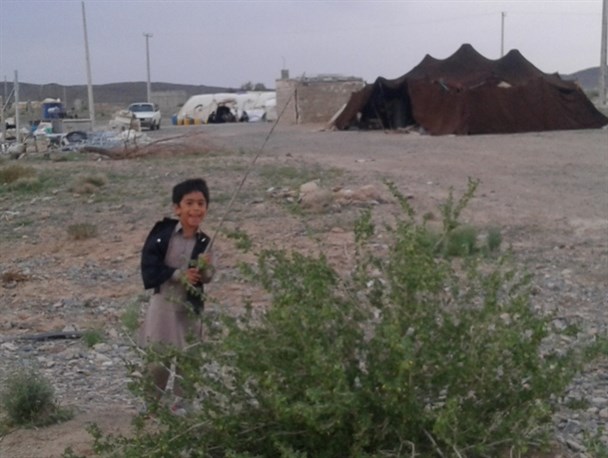 روستای شوگه خاش محلی برای تولید و اشتغال؛ اما محروم از خدمات دولت/ مسئولان صدای کودکان این روستا را نمی‌شنوند + تصاویر