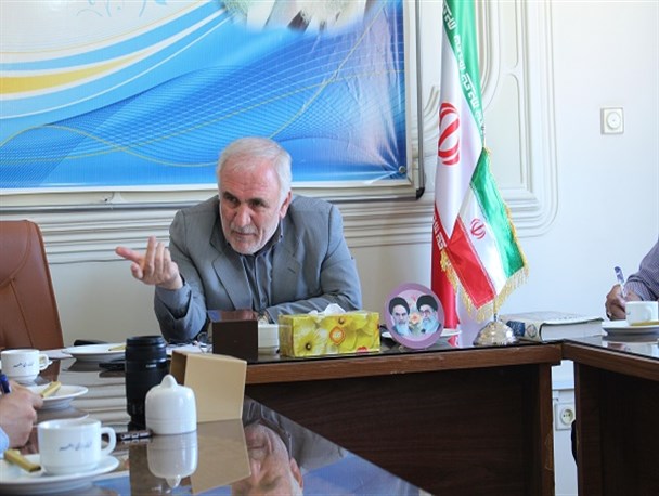 برخی مسئولین بدون ذره ای دلسوزی فقط سعی در سنگ اندازی دارند