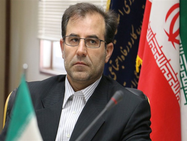 مسئولان باید به دنبال کارآفرینان باشند/اشتغال ۱۶۰ هزار نفری اتباع بیگانه در کرمان نگران کننده است