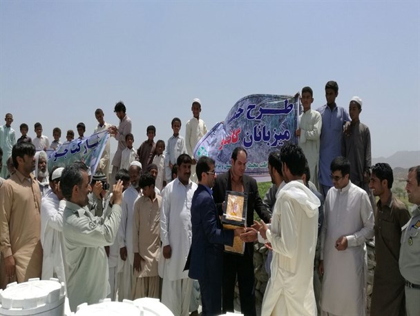 این "گاندو" دیگر فیلم نیست/ وقتی ابتکار با یک تانکر، آب پاکی را روی "طرح حمایت از میزبانان در برابر تمساحها" ریخت