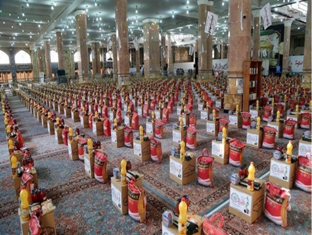 توزیع ۲۰ هزار بسته معیشتی میان نیازمندان کرمانشاهی در قالب پویش «کنارتم همسایه»