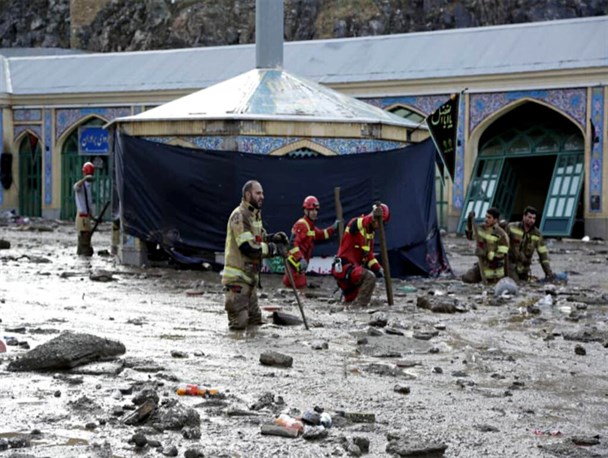 انتقال تمامی حادثه‌دیدگان سیل امامزاده داود به مراکز درمانی