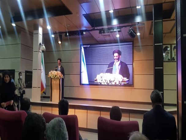 طرح های نیمه کاره ای که باعث آبرو ریزی استان  کرمانشاه شده، تعیین تکلیف شود/ از عملکرد ایمیدرو و ایدرو در کرمانشاه ناراضی هستیم