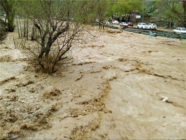 نقش‌آفرینی شهرداری تهران در پسابحران‌ها/ فناوری‌های نوین تلفات سیل را کاهش داد