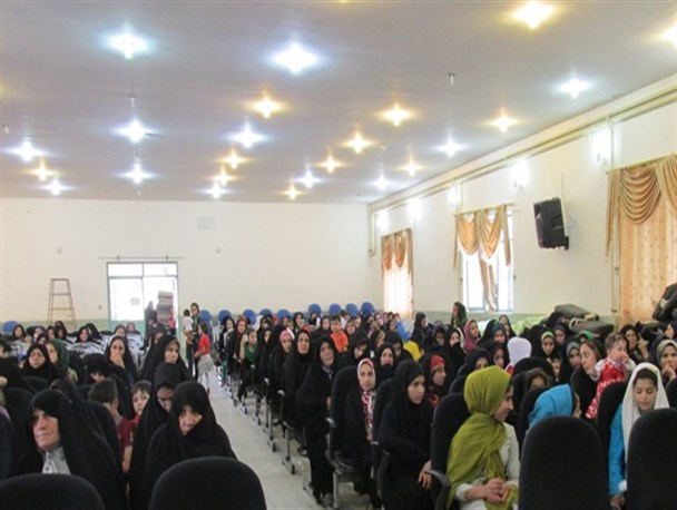 جشن روز ملی دختران در خنداب برگزار شد