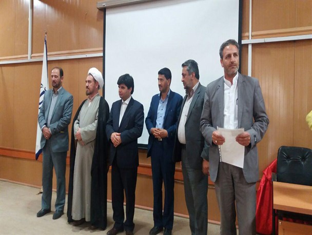 اداره برق طرقبه شاندیز به عنوان برترین دستگاه اجرایی شهرستان انتخاب شد