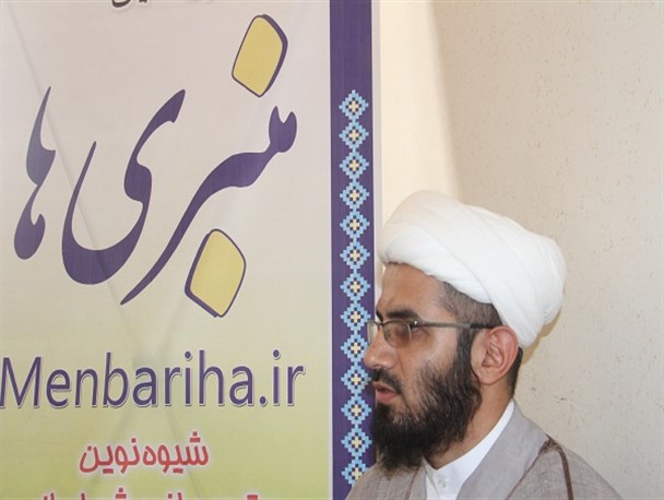 تمرکز فعالیت دشمن بر روی کودکان و وظیفه ما/ فشردگی دروس در فضای حوزوی، یک ایراد است