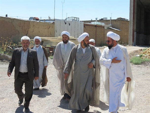 بازدید مسئول ستادهای نماز جمعه کشور از مصلا فاروج+تصاویر