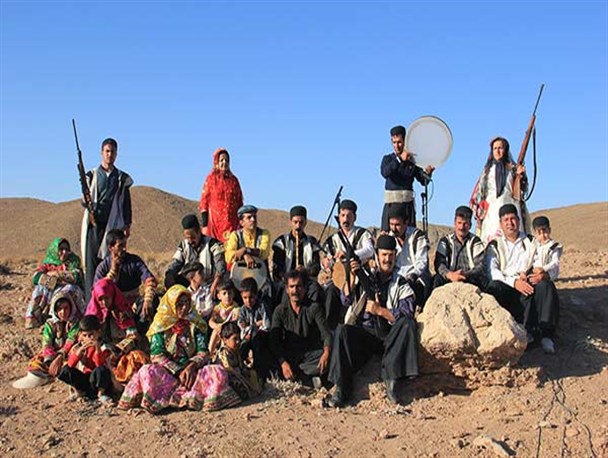 روایت تصویری جشنواره عشایری ابرکوه در مراتع کوهستانی