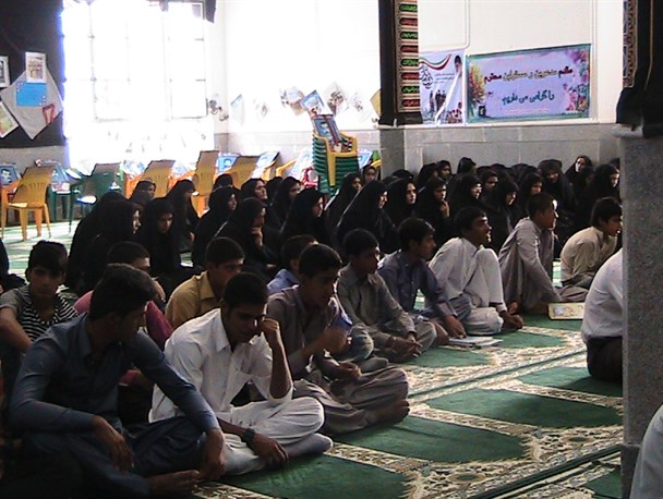 باید فرهنگ ایثار و شهادت را در جامعه خودمان زنده نگه داریم
