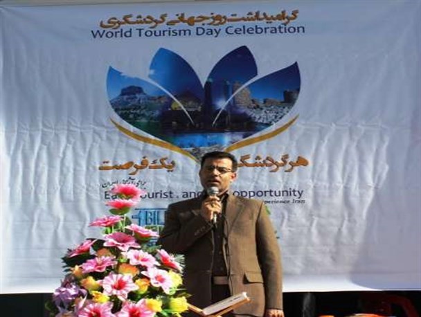 گردشگری یک صنعت پاک بدون هیچگونه آسیبی است