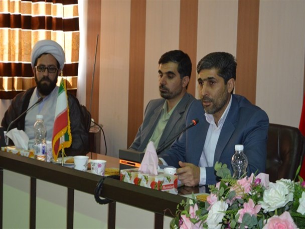 به گذشته خود افتخار می کنم
