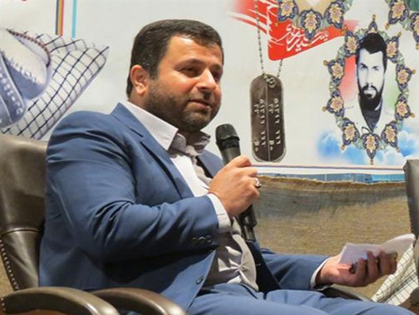 دشمن از طریق فضای مجازی دین زدگی را تبلیغ می کند