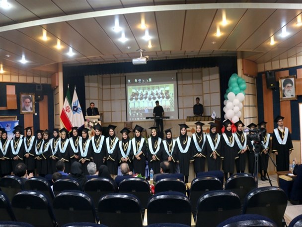 جشن فارغ التحصیلی دانشجویان پزشکی دانشگاه آزاد اردبیل برگزار شد