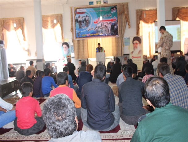یادواره شهداء اهل تسنن روستای حصار شاهین دژ برگزار شد+تصاویر