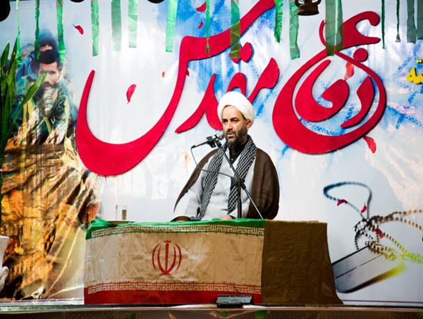 شهید حججی ژن معمولی داشت/ محافل یادواره شهدا گرد غفلت را از ما می‌زداید