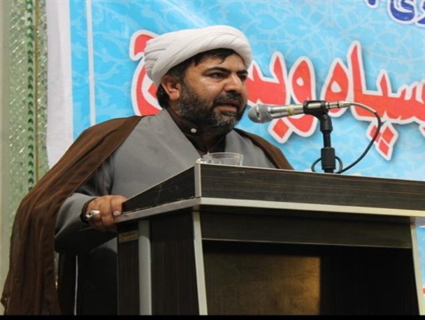 راه‌حل برون رفت از مشکلات توجه همه جانبه به جنگ اقتصادی است