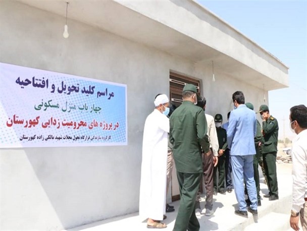 افتتاح و کلنگ زنی طرح های محرومیت زدایی بسیج سازندگی در بندرخمیر