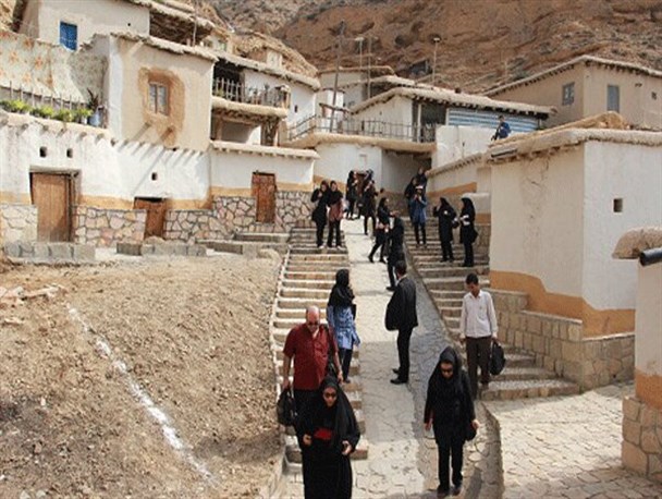 تخریب آثار باستانی امیدی به احیای گردشگری باقی نمی‌گذارد