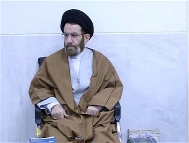 حفاظت از نظام و همراهی با انقلابی ها از خصوصیات عشایر است/تقدیم هزار شهید عشایر به انقلاب