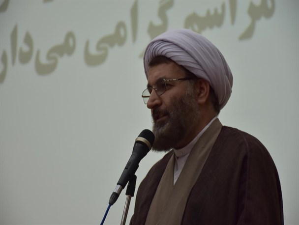 چادر بانوی ایرانی، نماد جامعه زنده و پویا است/ فرهنگ دفاع مقدس،گم شده تعلیم و تربیت