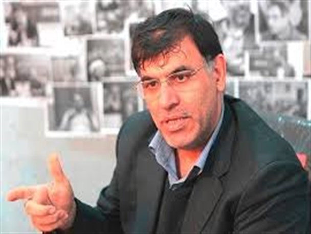 من مسئول این نیستم که بگویم در هوا چه نوع آلودگی وجود دارد یا چه صنعتی مقصر است