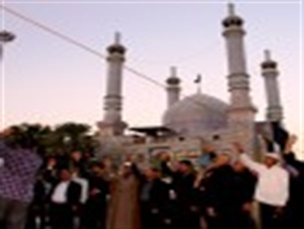 تصاویر تجمع بزرگ لبیک یا حسین ( ع ) در بندرعباس