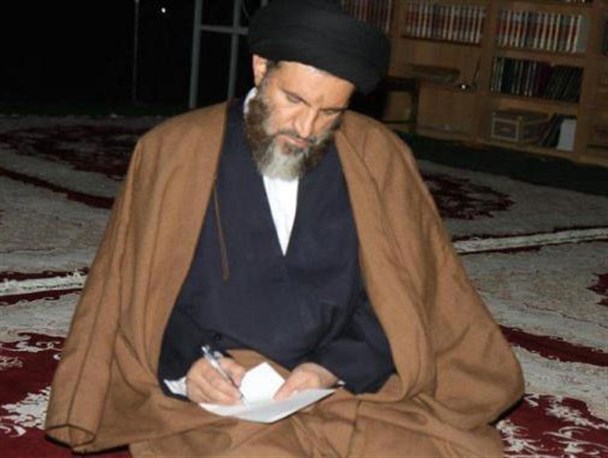 آیت الله ملک حسینی به کنگره ملی بی بی حکیمه پیامی صادر کرد