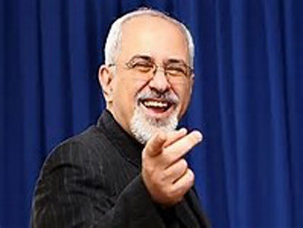 آقای وزیر دیپلماسی لبخند تا کجا؟!/ خنده های وزیر ما چه نتیجه ای داشت؟