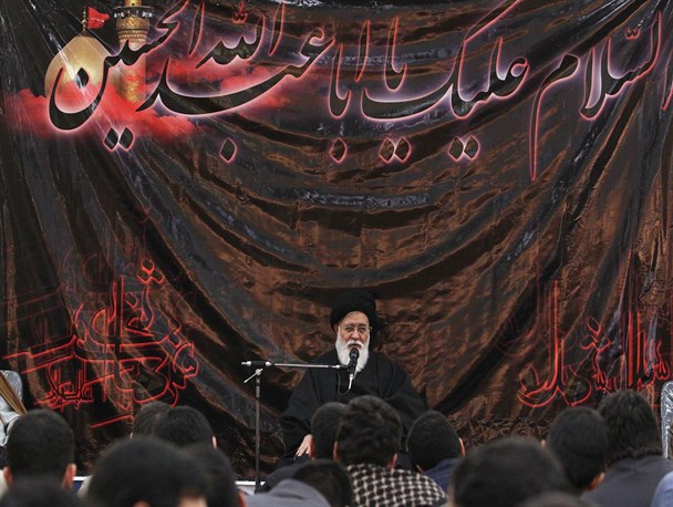 هدف آمریکا از نفوذ در کشور استحاله ی انقلاب است/مشکل امروز دانشگاه های ما، وجود جریان بی تفاوت در مسائل اجتماعی و فرهنگی است