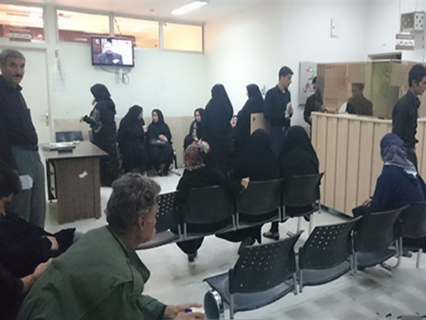 نوبت های چند هفته ای و صف های 100 نفره بیماران برای یک سونوگرافی ساده
