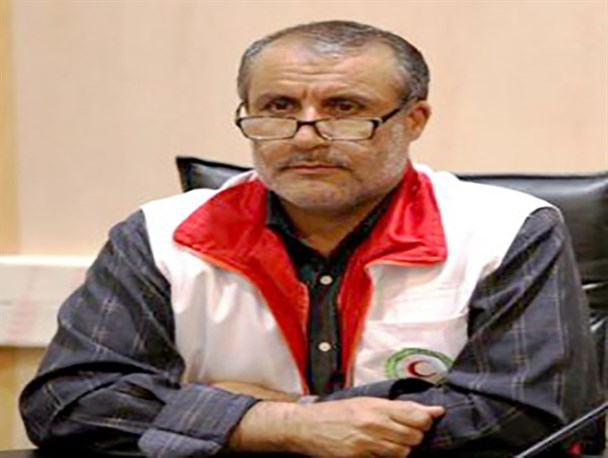 امدادرسانی به ۸ خودرو و اسکان ۲ خانوده گرفتار در برف و کولاک در اهر