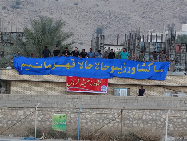 تیم کشاورز قهرمان فوتبال شهرستان فراشبند شد+تصاویر