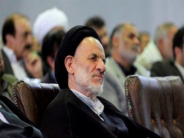 مسجدی که نسبت به مسائل روز و ستم ظالمان به جهان اسلام آگاهی ندهد مسجد بی‌روحی است