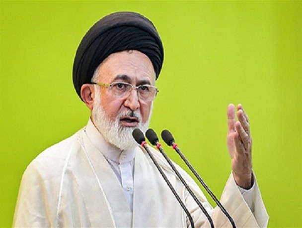 رسانه ها به برجسته سازی بُعد ضداستکباری اربعین اهتمام بورزند