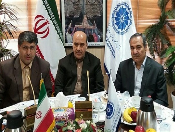اتاق بازرگانی اراک مشارکت بیشتری در رفع بحران صنایع استان داشته باشد