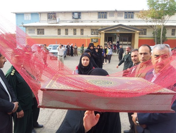 اعزام دومین کاروان راهیان نور دختران بوکانی به مناطق عملیاتی شمال غرب کشور