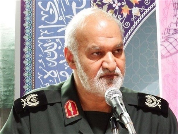 ایجاد تنش در شهرداری مشکلات شهر را افزایش می دهد/ مسئولان فارس در طرح های محروم زدایی سپاه مشارکت کنند