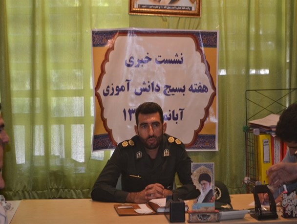 پیشرفت در مسائل نظامی دشمن را عصبانی کرده است/ سپاه پاسداران فرزند انقلاب اسلامی است