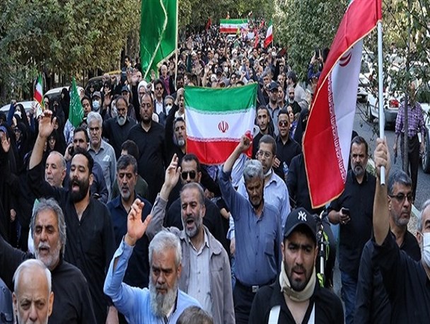 مردم لرستان در محکومیت حادثه شیراز، راهپیمایی کردند