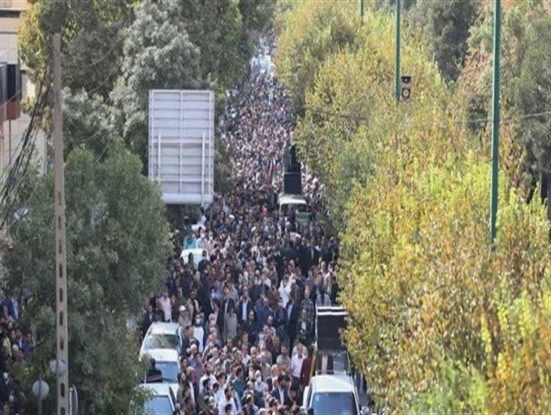 مردم استان همدان جنایت تروریستی حرم شاهچراغ و فتنه انگیزی ها را محکوم کردند