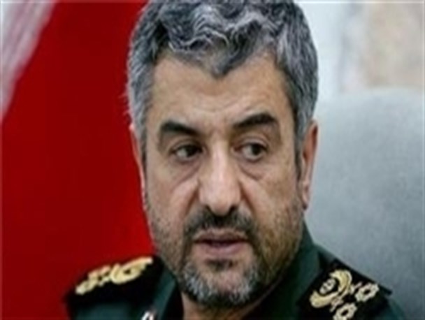 شعار اصلی انقلاب اسلامی مقاومت در برابر استکبار جهانی است