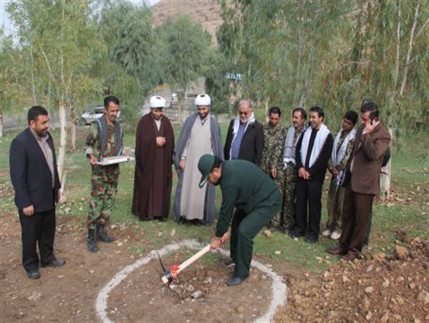 کلنگ زنی”سالن ورزشی ۹ دی” شهرستان سرپلذهاب