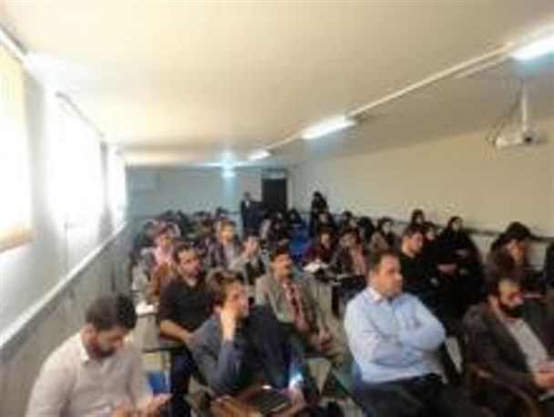 نشست بصیرتی تهدیدها و فرصت های فضای مجازی