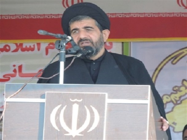 بسیج در میدان اقتصاد مقاومتی راه نفوذ دشمن را بسته است/ استکبار با تمام قوا ولایت فقیه را نشانه گرفته است