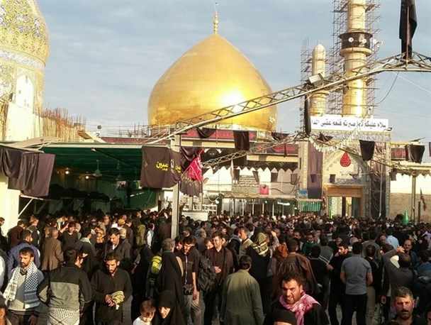 تصویری/ کاروان پیاده روی اربعین شفت در کاظمین و سامرا